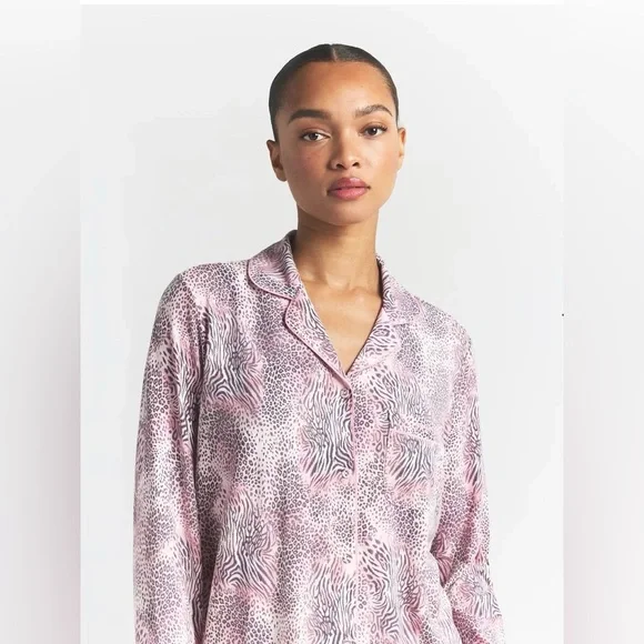 SKIMS - BEST SELLER! Bloom Mini Multi Animal Pajama Set - Picture 2 of 11